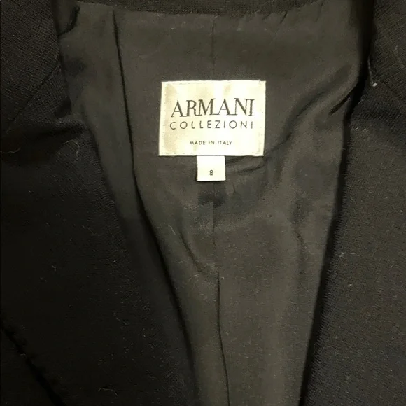 Armani Collezioni Elegant fitted Black Blazer - Picture 2 of 6